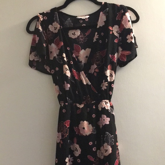 SALE ❣️🤍 Candies Dress with shorts - Picture 8 of 8